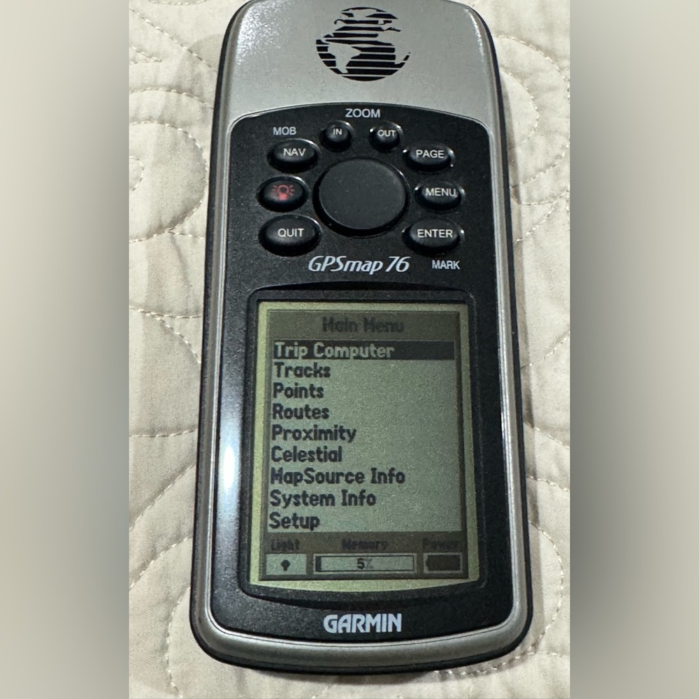 Garmin GPSMAP 76 Handheld w/ Quick Reference - Picture 6 of 6